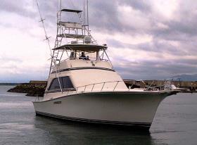 Jacpot Charter boat with Costa Rica Fishing Charters