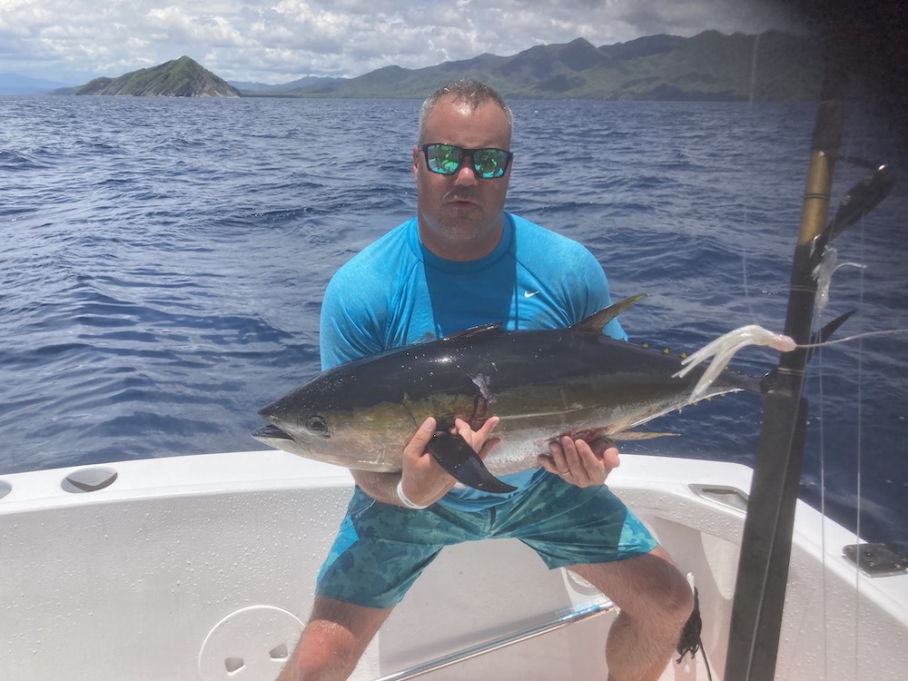 Come and enjoy day fishing with Costa Rica Fishing Charters