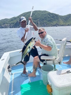 A yellow fin tuna for lunch on our Costa Rica Fishing Charter